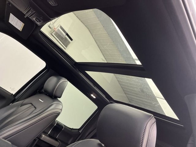 2022 Ford Super Duty F-350 SRW Platinum