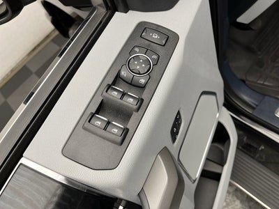 2022 Ford Super Duty F-350 SRW Limited