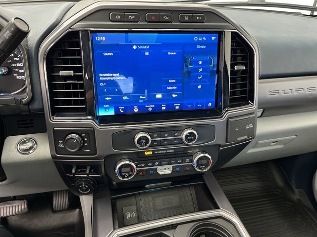 2022 Ford Super Duty F-350 SRW Limited