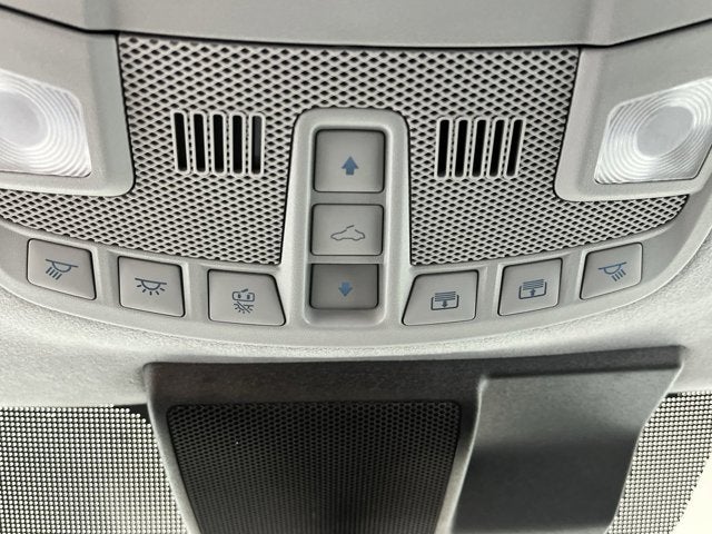 2022 Ford Super Duty F-350 SRW Limited