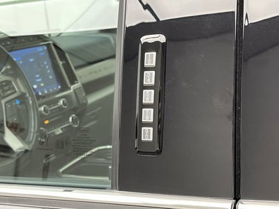 2022 Ford Super Duty F-350 SRW Limited