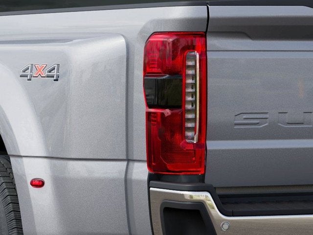 2027 Ford F-350 Super Duty DRW XLT