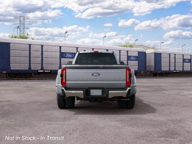 2027 Ford F-350 Super Duty DRW XLT