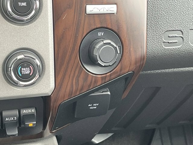 2016 Ford F-450 LARIAT