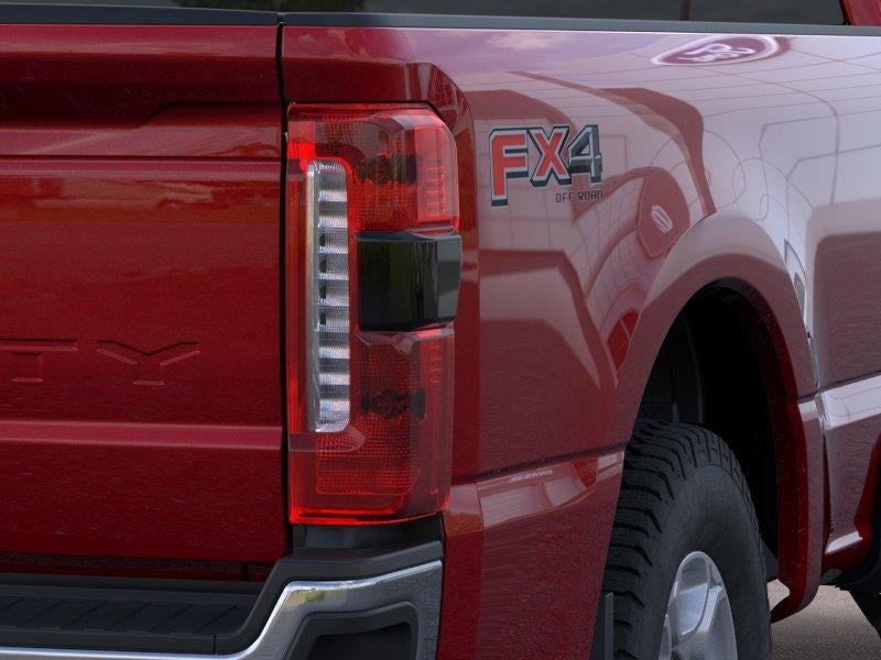 2026 Ford Super Duty F-350 SRW XLT
