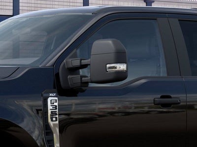 2027 Ford F-350 Super Duty SRW XLTSuperCab 6.75' Box