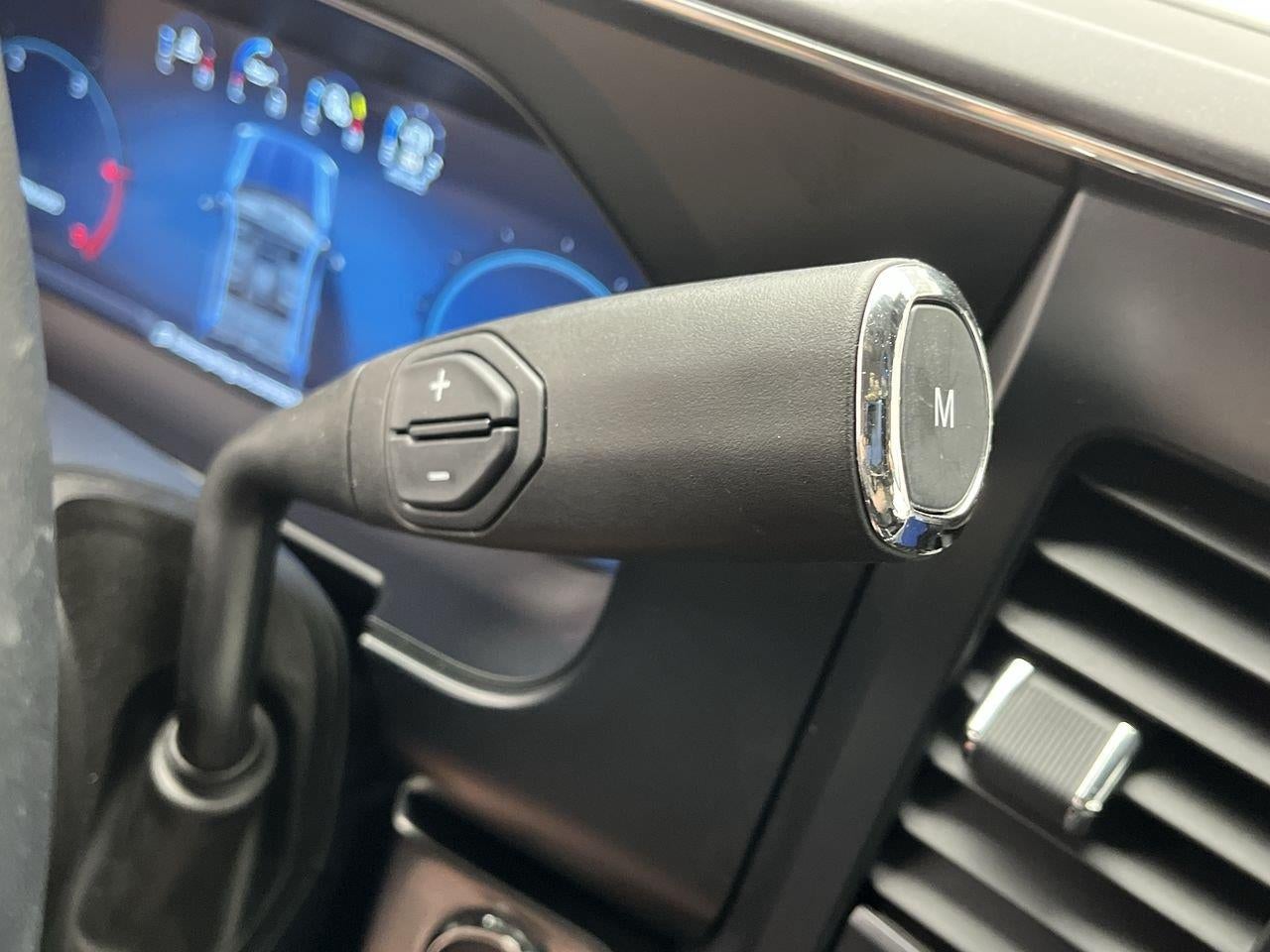 2023 Ford Super Duty F-350 Lariat