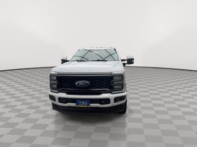 2023 Ford Super Duty F-350 Lariat