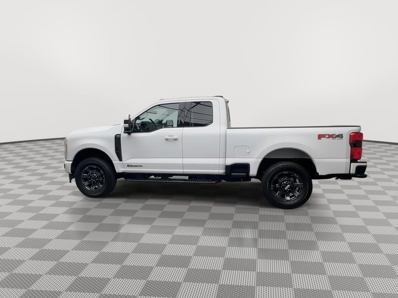 2023 Ford Super Duty F-350 Lariat