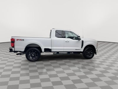2023 Ford Super Duty F-350 Lariat