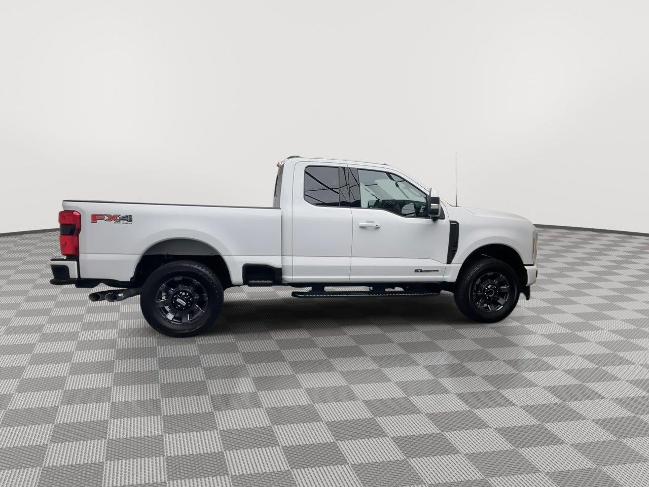 2023 Ford Super Duty F-350 Lariat