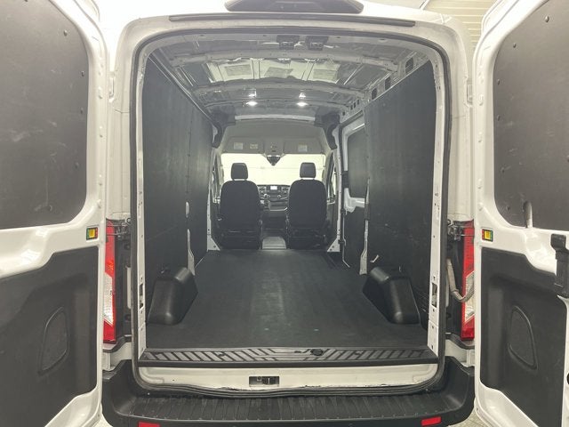 2023 Ford Transit Cargo Van T-250 130" Med Rf 9070 GVWR AWD