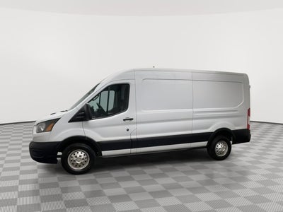2023 Ford Transit Cargo Van T-250 130" Med Rf 9070 GVWR AWD