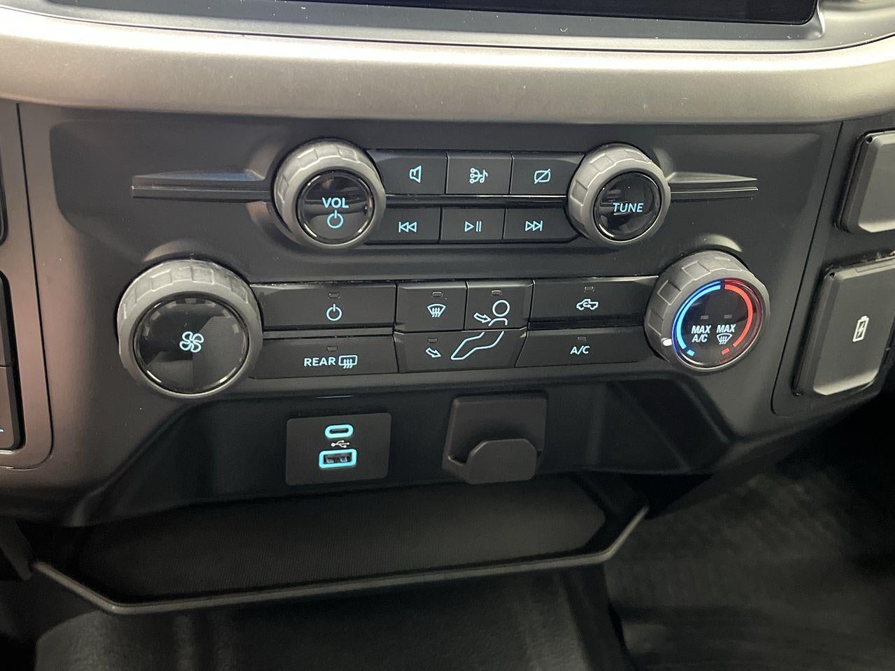 2024 Ford F-150 XL 4WD SUPERCAB 6.5' BOX