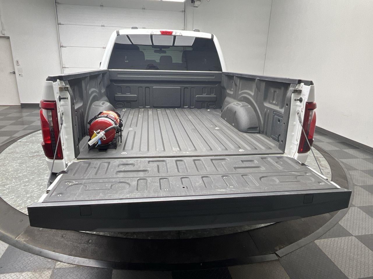 2024 Ford F-150 XL 4WD SUPERCAB 6.5' BOX