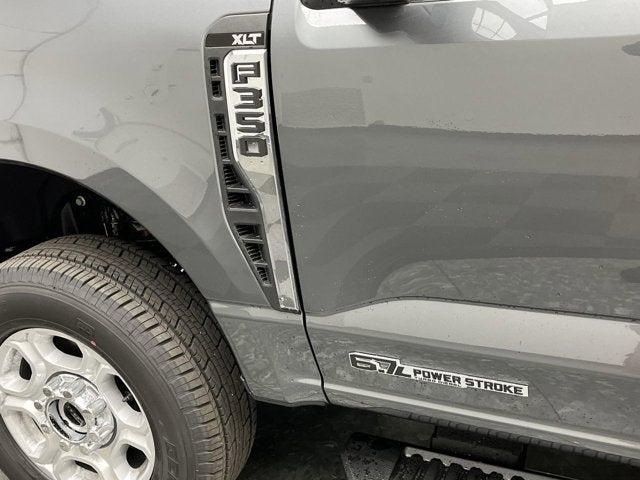 2026 Ford F-350 XLT