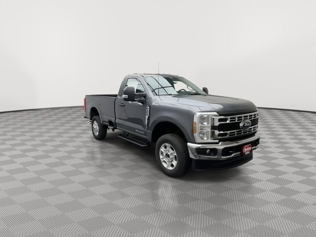 2026 Ford F-350 XLT