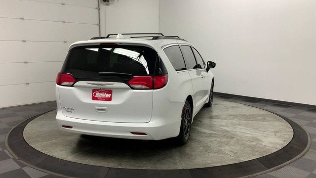 2020 Chrysler Voyager LXI