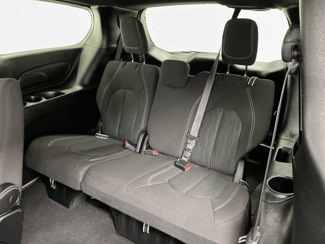 2023 Chrysler Pacifica Touring