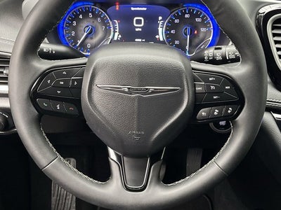 2023 Chrysler Pacifica Touring