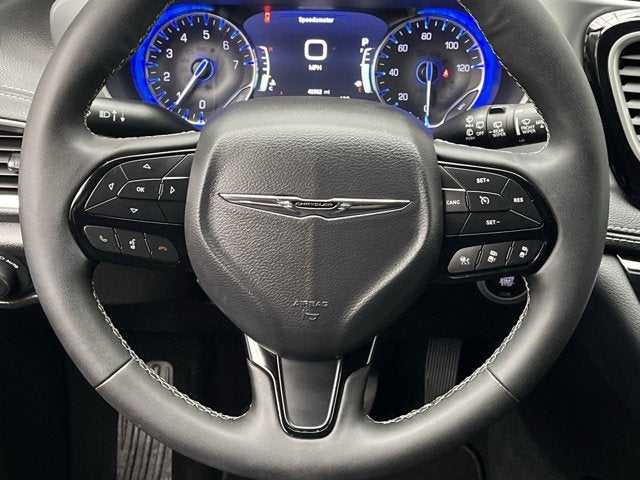 2023 Chrysler Pacifica Touring