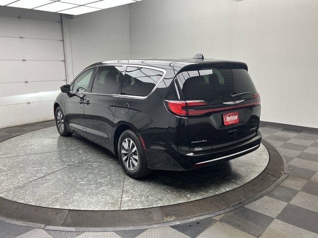 2023 Chrysler Pacifica Hybrid Hybrid Touring L