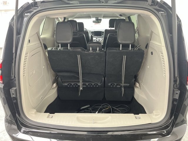 2023 Chrysler Pacifica Hybrid Hybrid Touring L