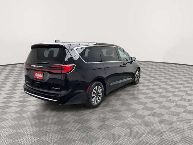 2023 Chrysler Pacifica Hybrid Hybrid Touring L