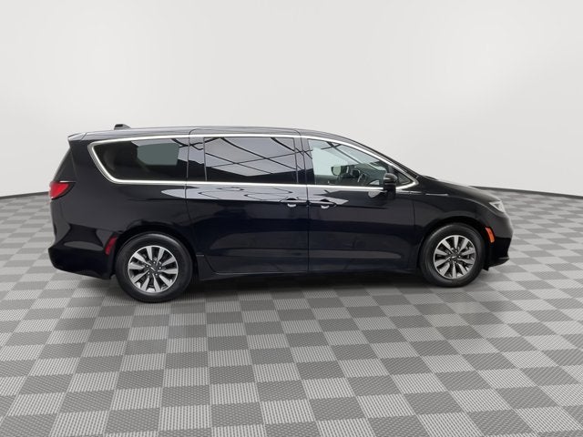 2023 Chrysler Pacifica Hybrid Hybrid Touring L