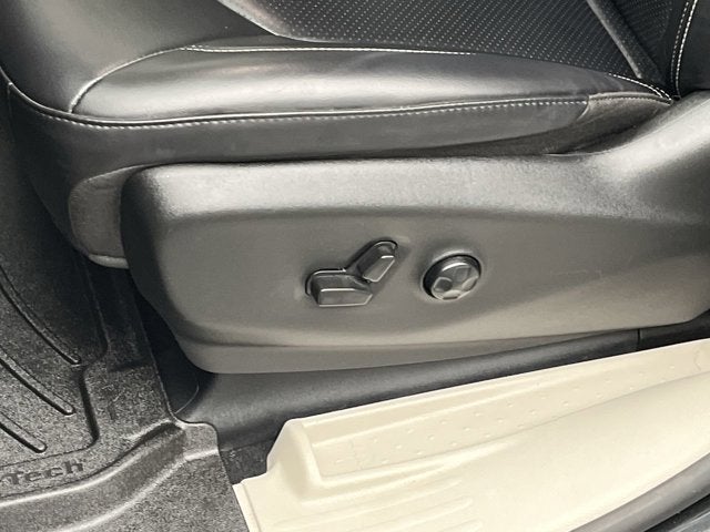 2023 Chrysler Pacifica Hybrid Hybrid Touring L