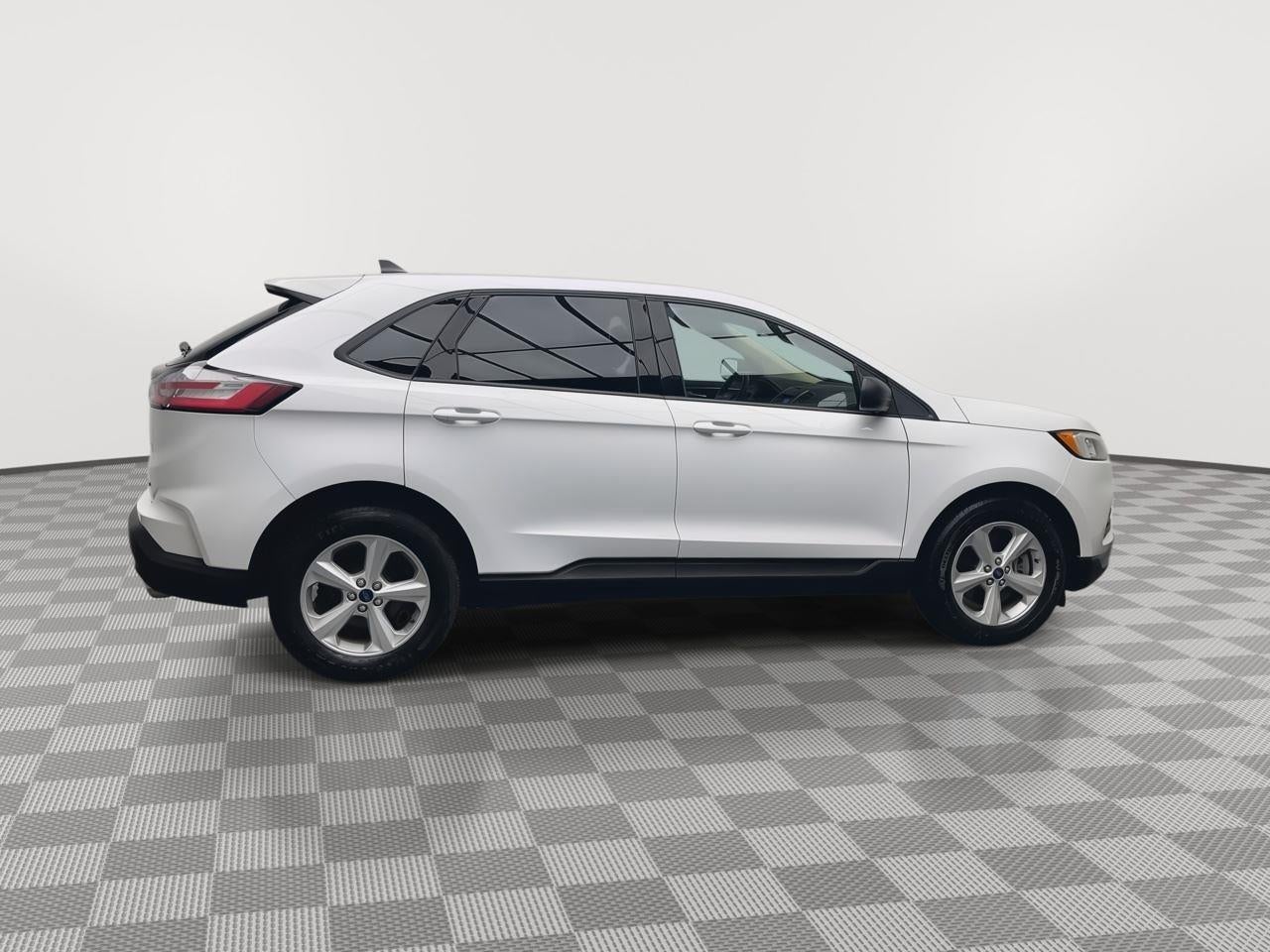 2019 Ford Edge SE