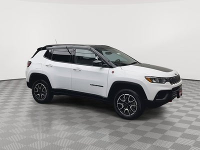 2025 Jeep Compass Trailhawk