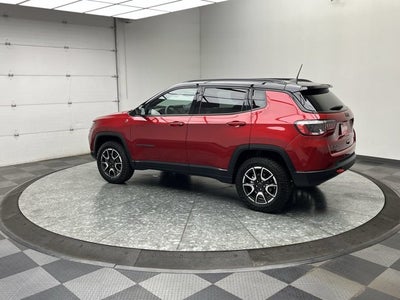 2025 Jeep Compass Trailhawk