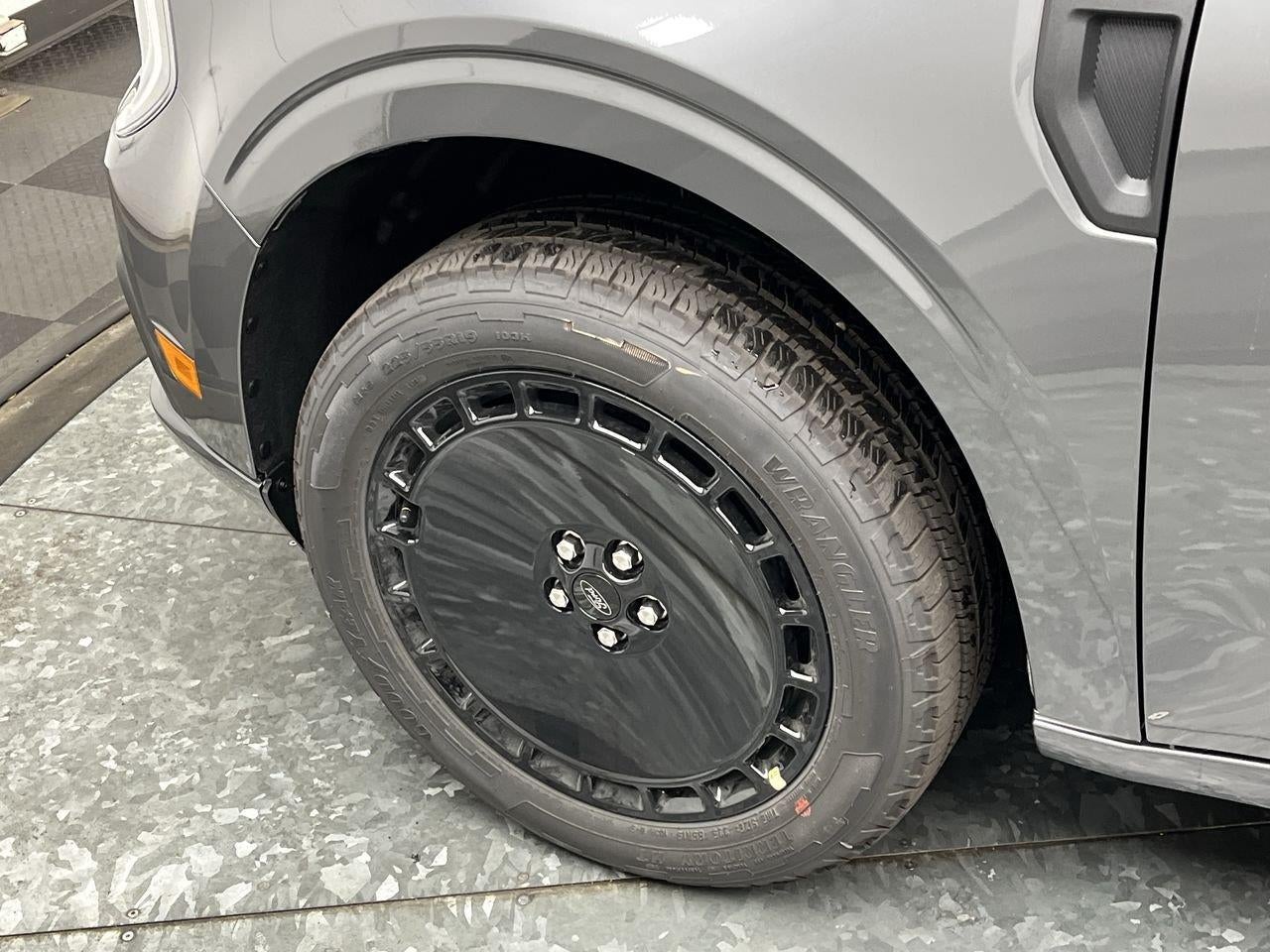 2026 Ford Maverick Lobo Standard