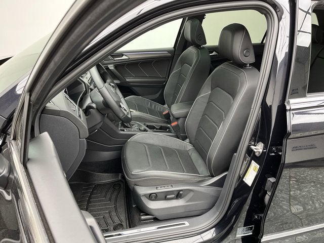 2022 Volkswagen Tiguan SEL R-Line