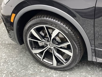 2022 Volkswagen Tiguan SEL R-Line