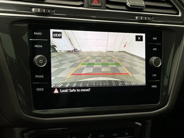 2022 Volkswagen Tiguan SEL R-Line