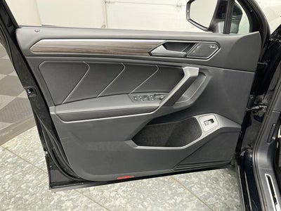 2022 Volkswagen Tiguan SEL R-Line