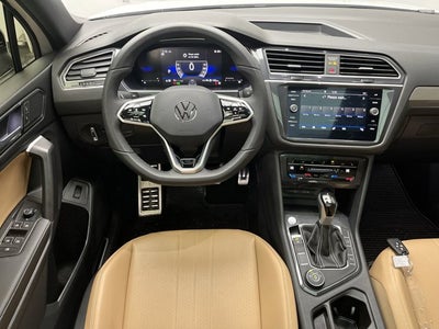 2024 Volkswagen Tiguan SE R-Line Black