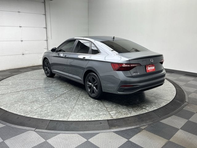 3VW7M7BU5RM066000
