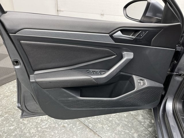 2023 Volkswagen Jetta SE