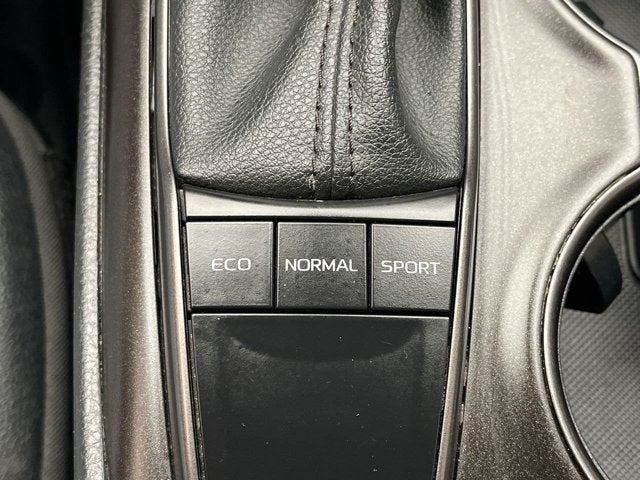 2022 Toyota Camry SE Nightshade