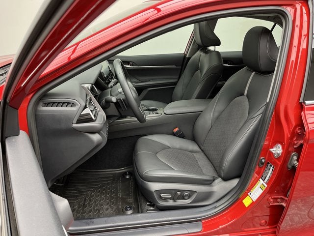 2024 Toyota Camry Hybrid XSE