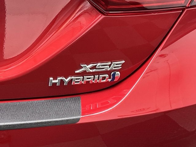 2024 Toyota Camry Hybrid XSE