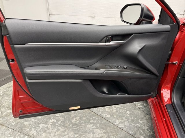 2024 Toyota Camry Hybrid XSE