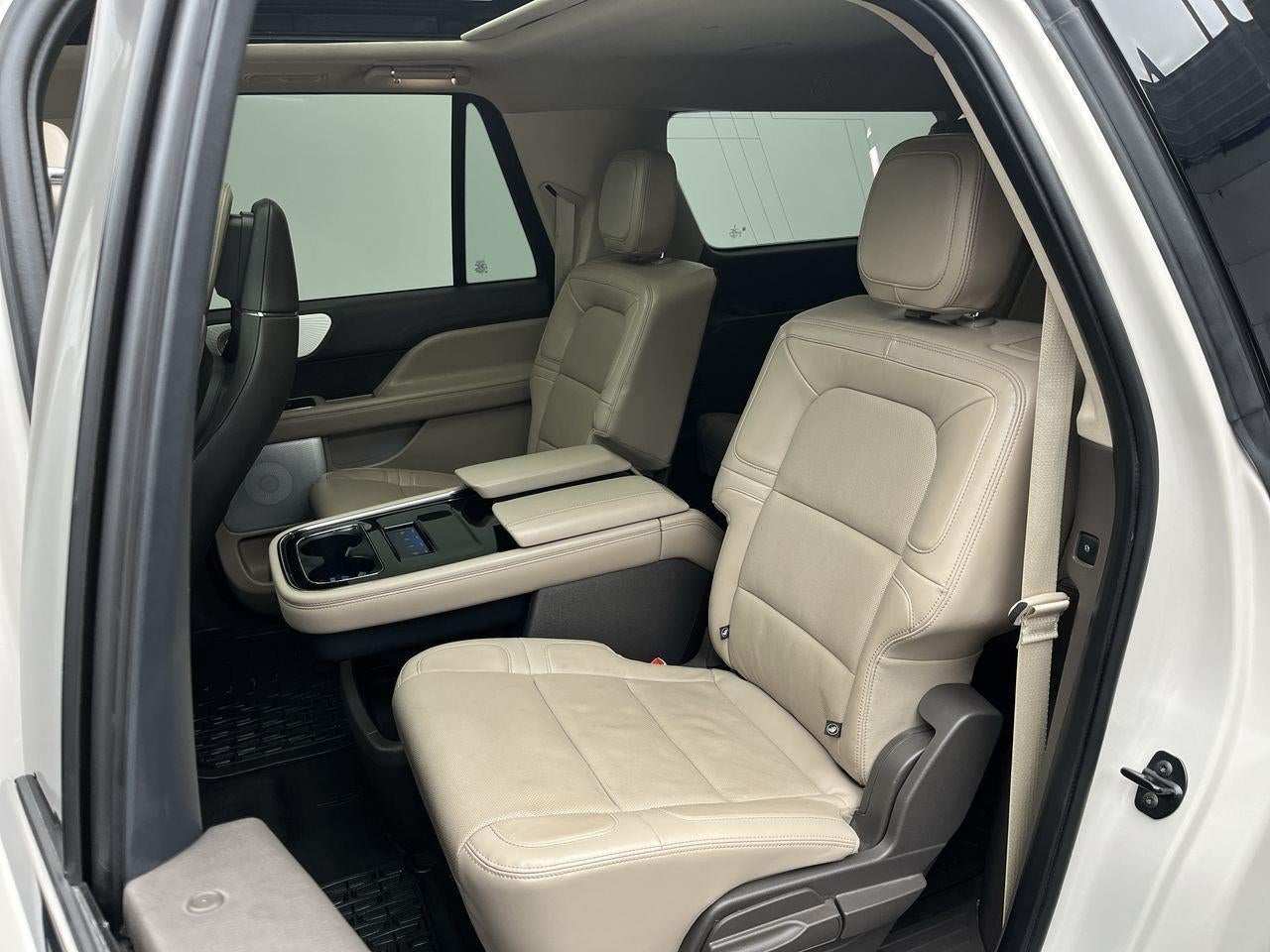 2023 Lincoln Navigator L Reserve
