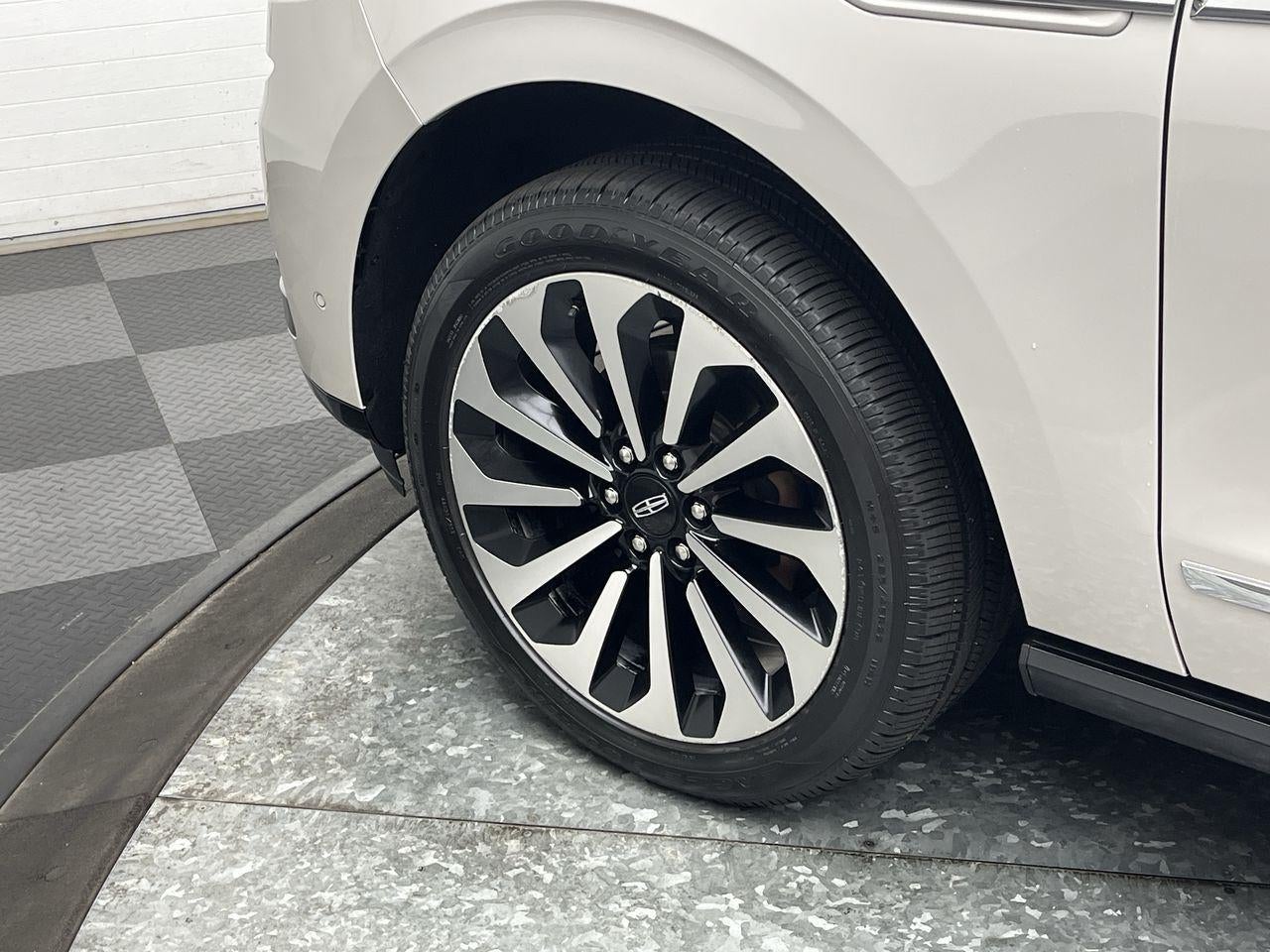 2023 Lincoln Navigator L Reserve
