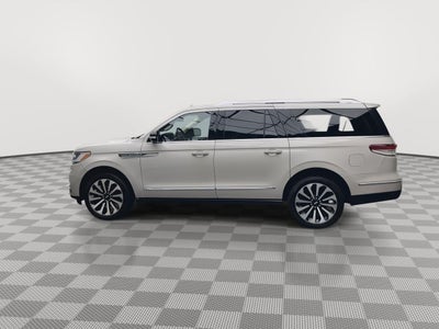 2023 Lincoln Navigator L Reserve