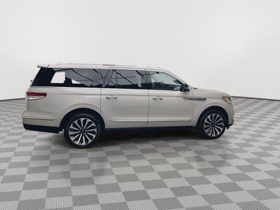 2023 Lincoln Navigator L Reserve