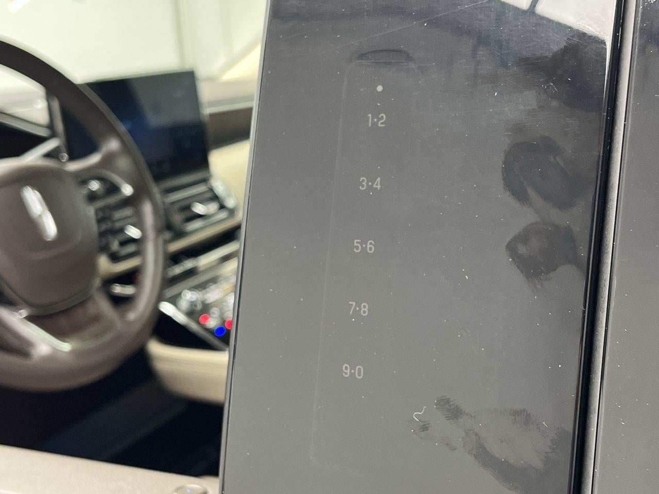 2023 Lincoln Navigator L Reserve